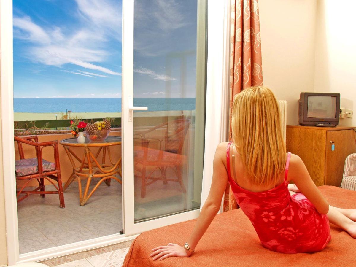 Hotel Platon Beach Olympiakí Aktí Ngoại thất bức ảnh